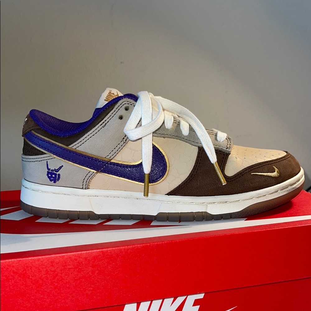 Nike Men's Brown and Purple Sneakers